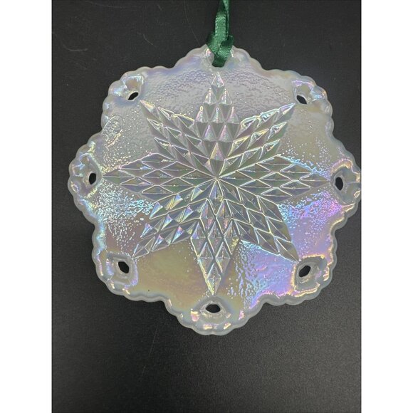 VTG Fenton Snowflake 1989 Ice Skating Barn  Water Wheel Snowy Christmas Ornament - Picture 6 of 8